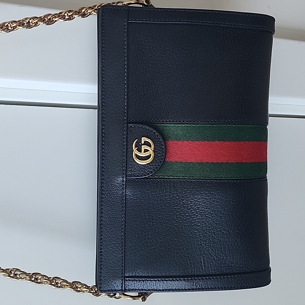 Gucci Black Leather Shoulder Bag - Picture 3 of 14